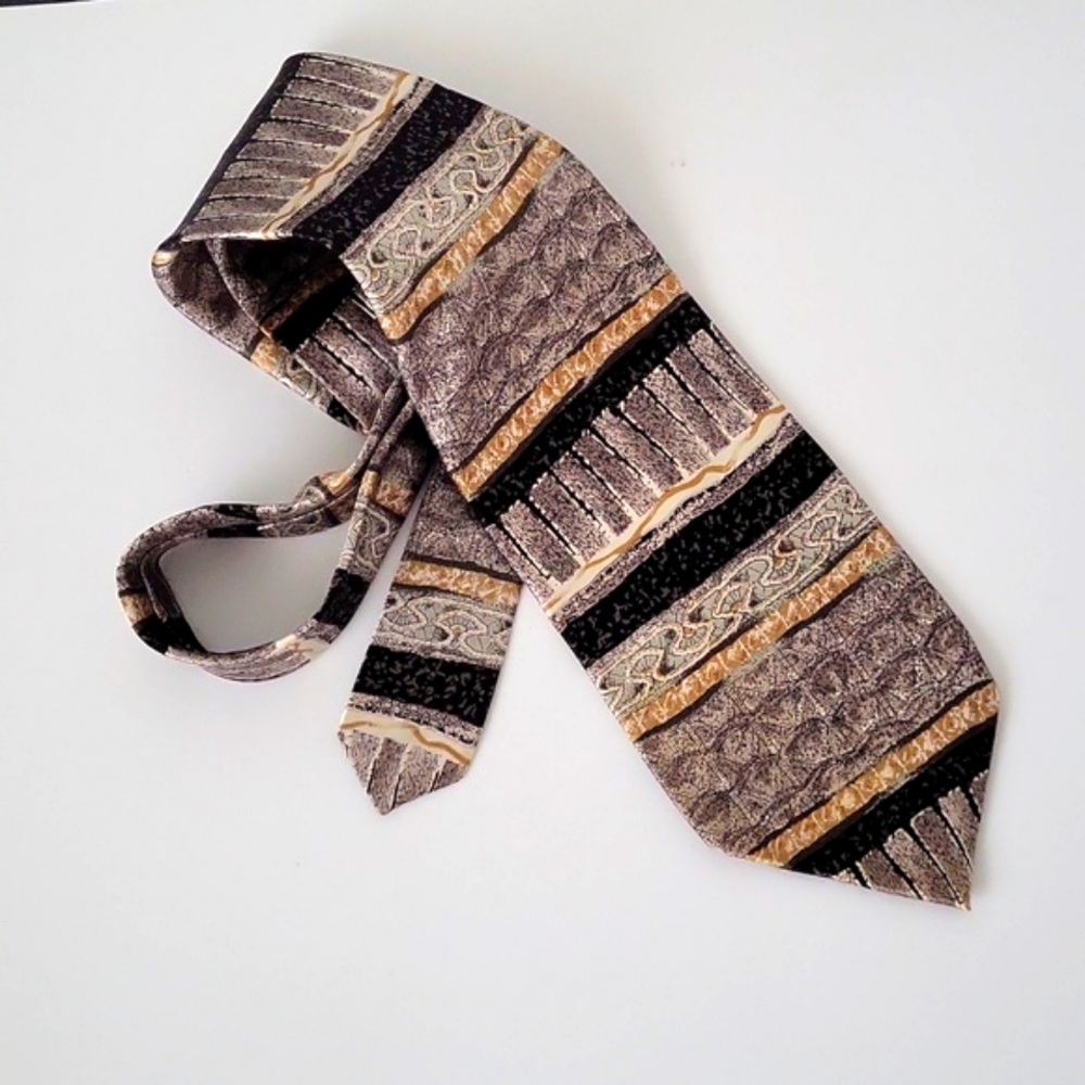 Men's Neck Tie Cocktail Collection Vodka  Beige Black Ivory
